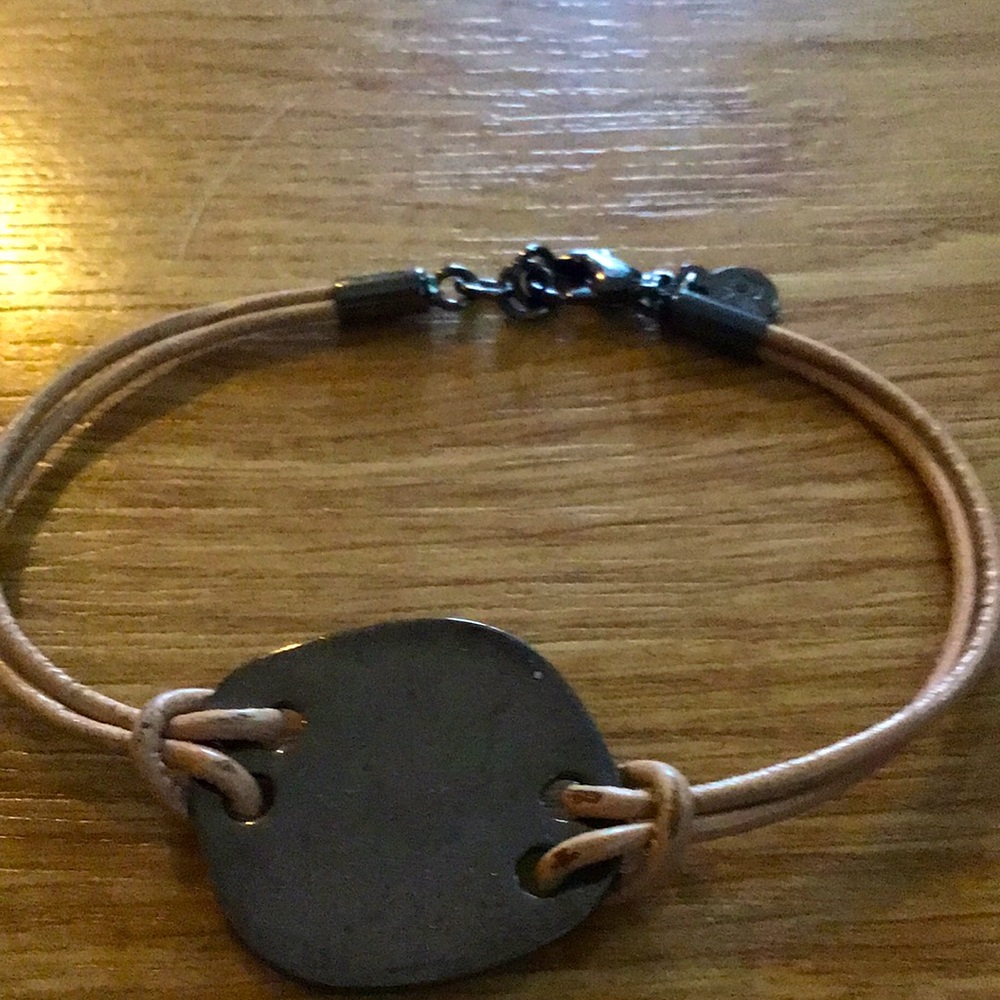 Cute clip on Silver and pink bracelet